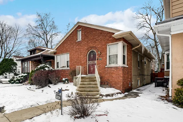 $149,900 | 8054 South Jeffery Boulevard, Chicago, IL 60617