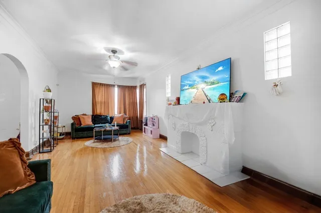 $149,900 | 8054 South Jeffery Boulevard, Chicago, IL 60617