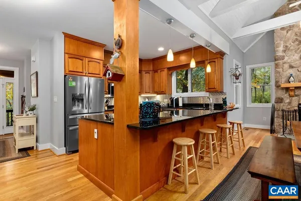 $659,000 | 102 Devils Knob Loop, Roseland, VA 22967