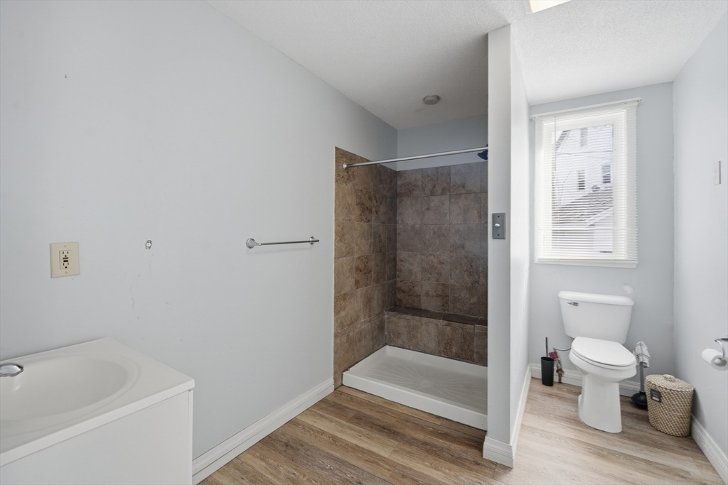 115 Pasadena Street Springfield, MA 01108 - Photo 19 of 34