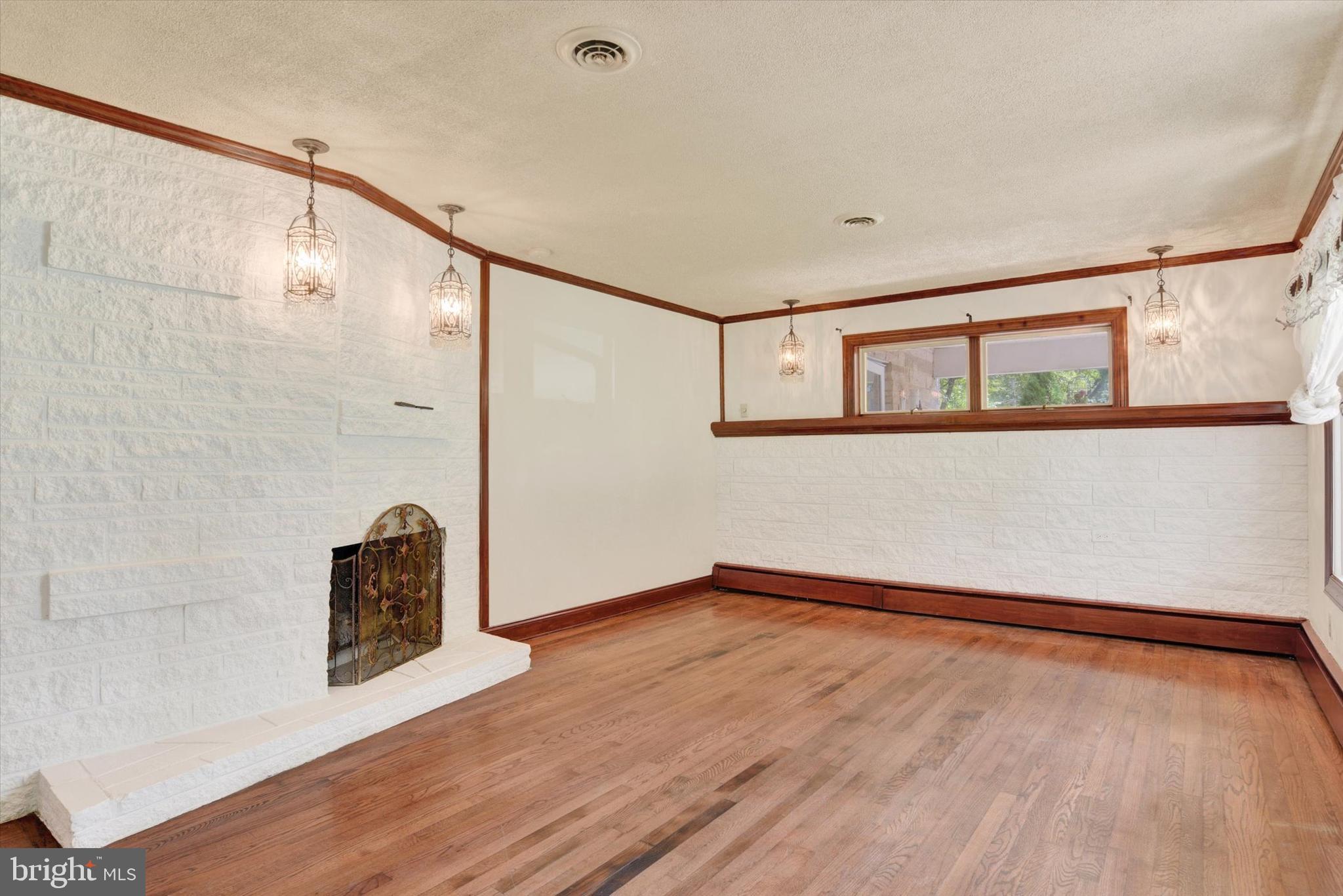 4830 Etta Road Harrisburg, PA 17111 - Photo 5 of 27 Gallery Image 5