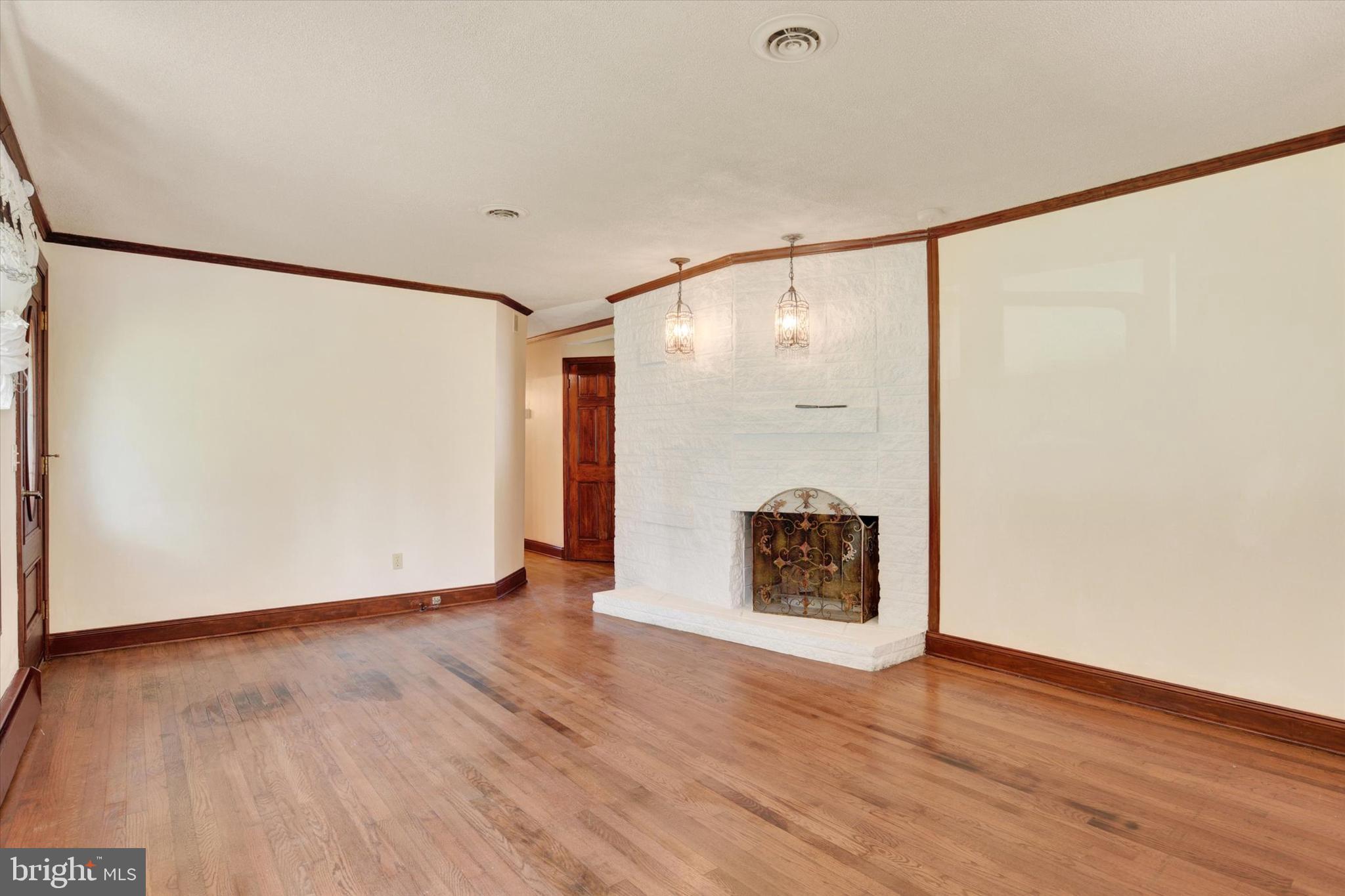 4830 Etta Road Harrisburg, PA 17111 - Photo 6 of 27 Gallery Image 6