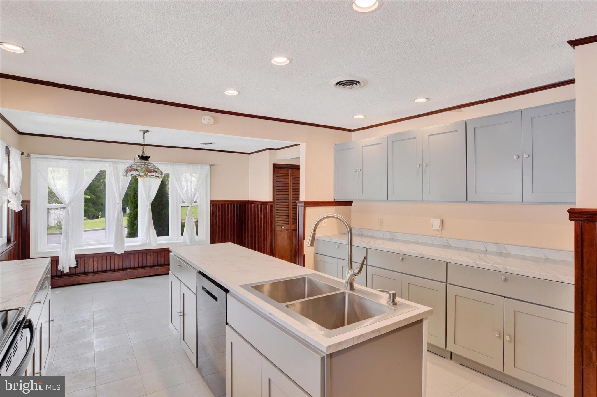 4830 Etta Road Harrisburg, PA 17111 - Photo 7 of 27 Gallery Image 7