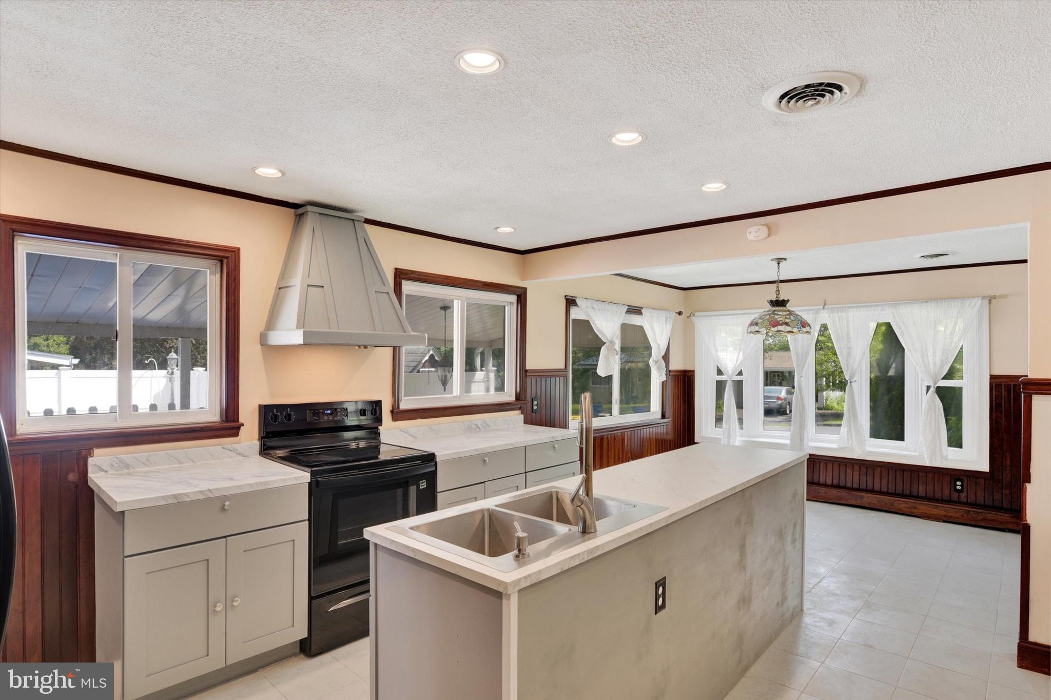 4830 Etta Road Harrisburg, PA 17111 - Photo 8 of 27 Gallery Image 8