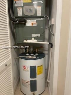 1394 West 30th Street Hialeah, FL 33012 - Photo 12 of 21
