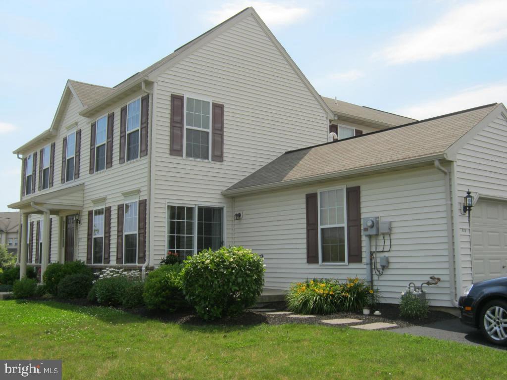 619 Creekside Lane Lititz, PA 17543 - Photo 14 of 16