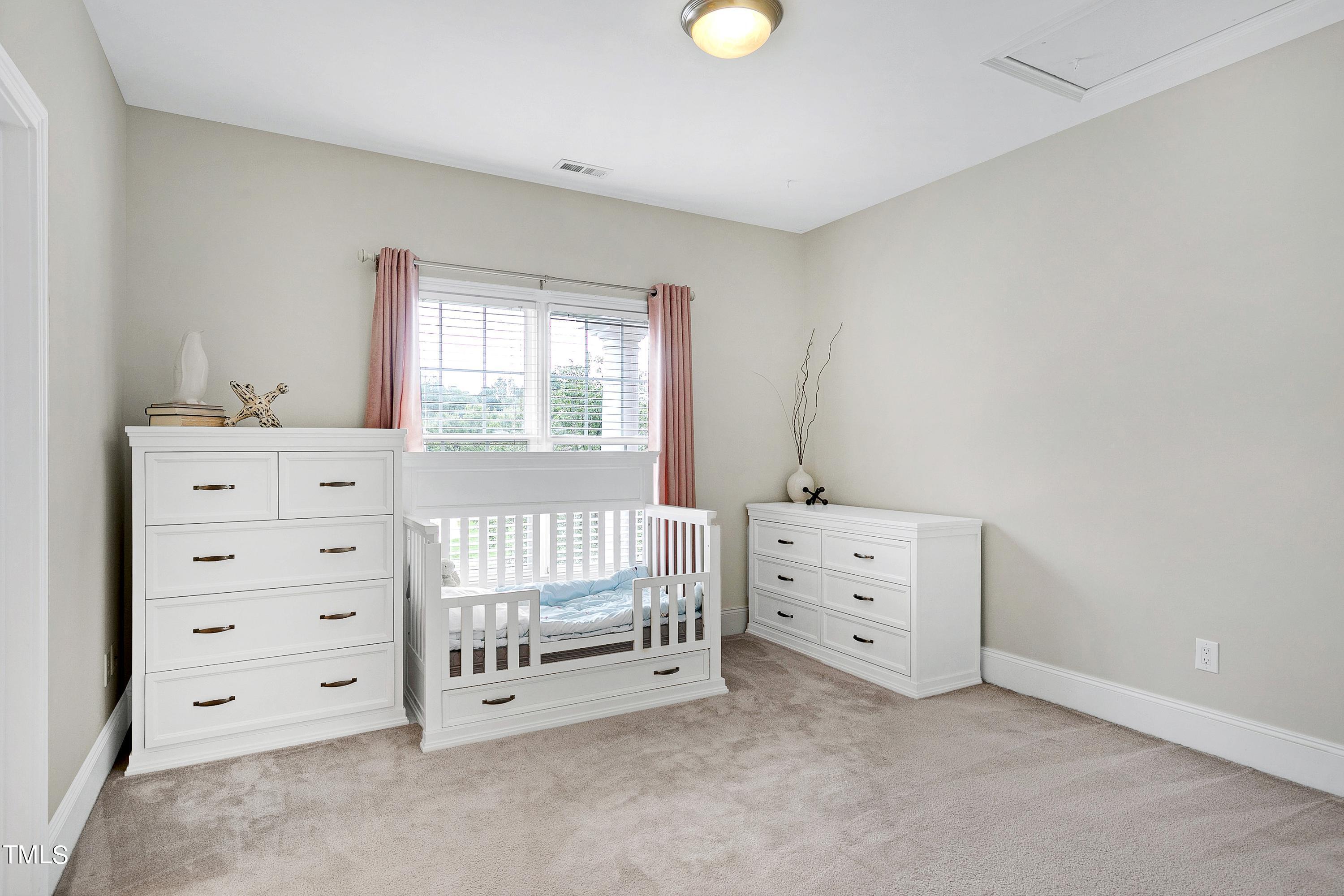 10837 Round Brook Circle Raleigh, NC 27617 - Photo 29 of 50 Scene-38