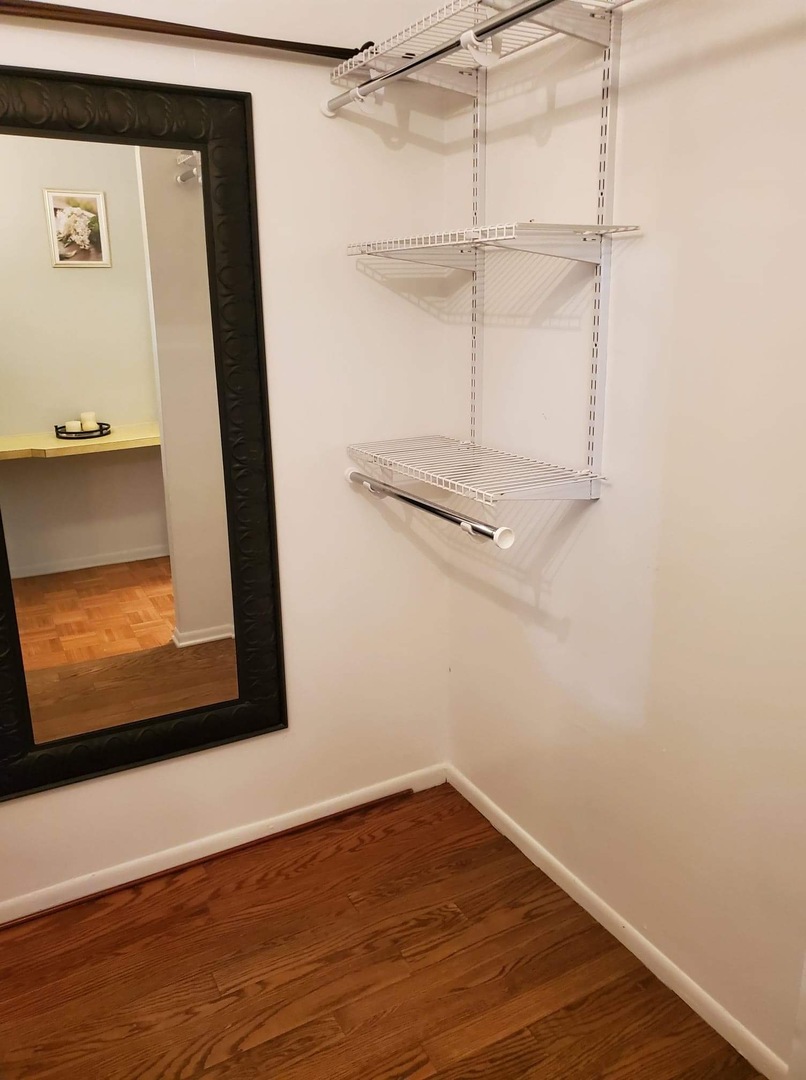 300 West Fullerton Avenue, Unit 201 Addison, IL 60101 - Photo 20 of 24