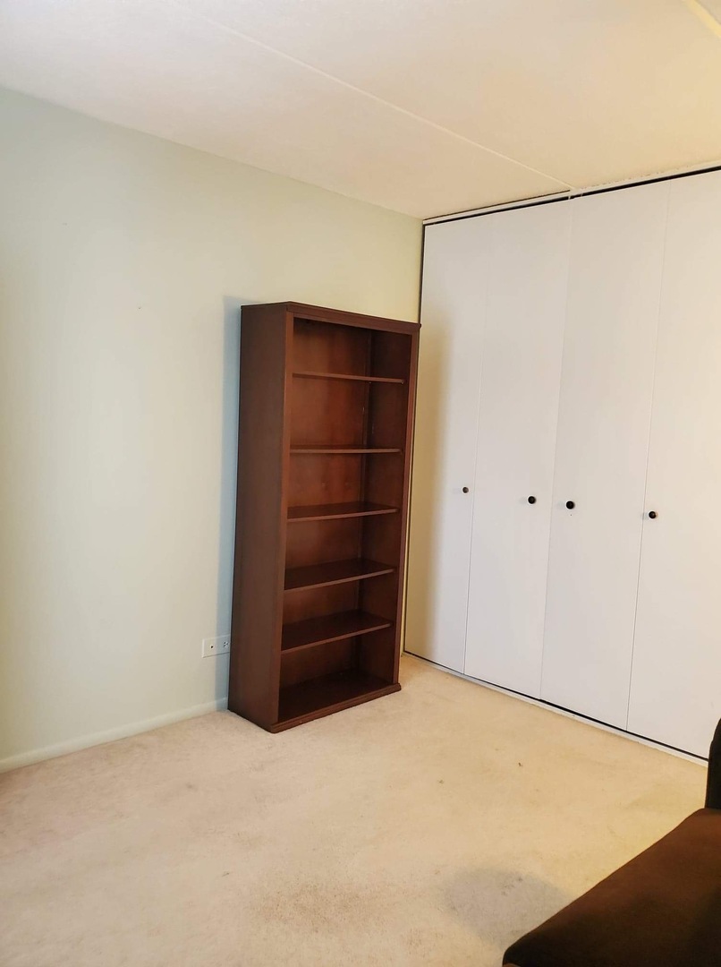 300 West Fullerton Avenue, Unit 201 Addison, IL 60101 - Photo 23 of 24