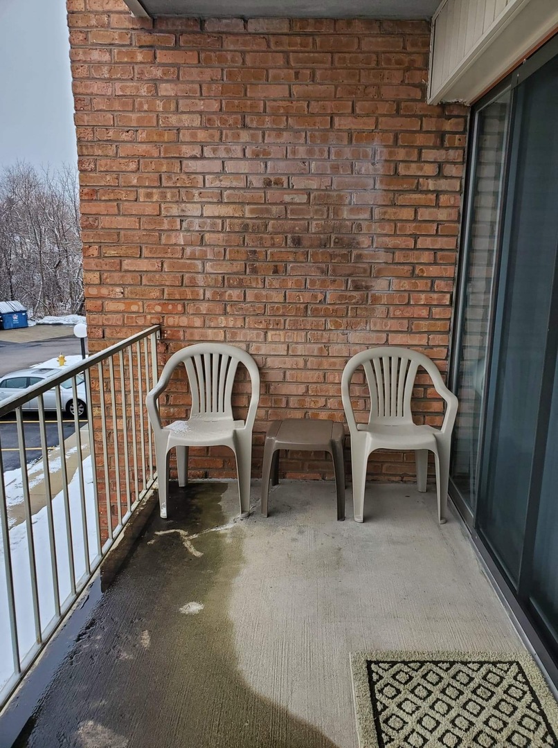 300 West Fullerton Avenue, Unit 201 Addison, IL 60101 - Photo 24 of 24