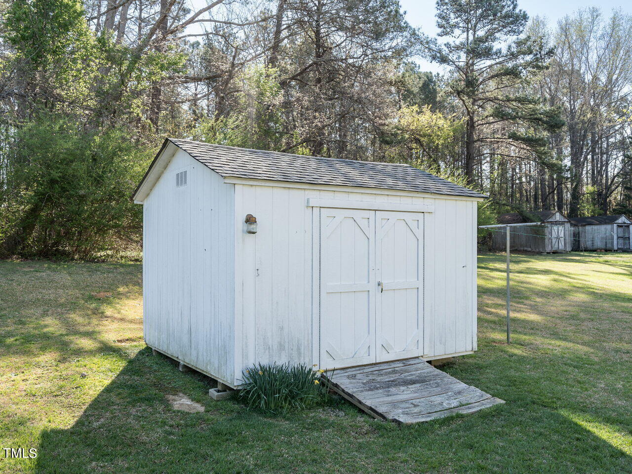 5172 Shield Circle Raleigh, NC 27603 - Photo 26 of 28 026-1280x960-storage-building