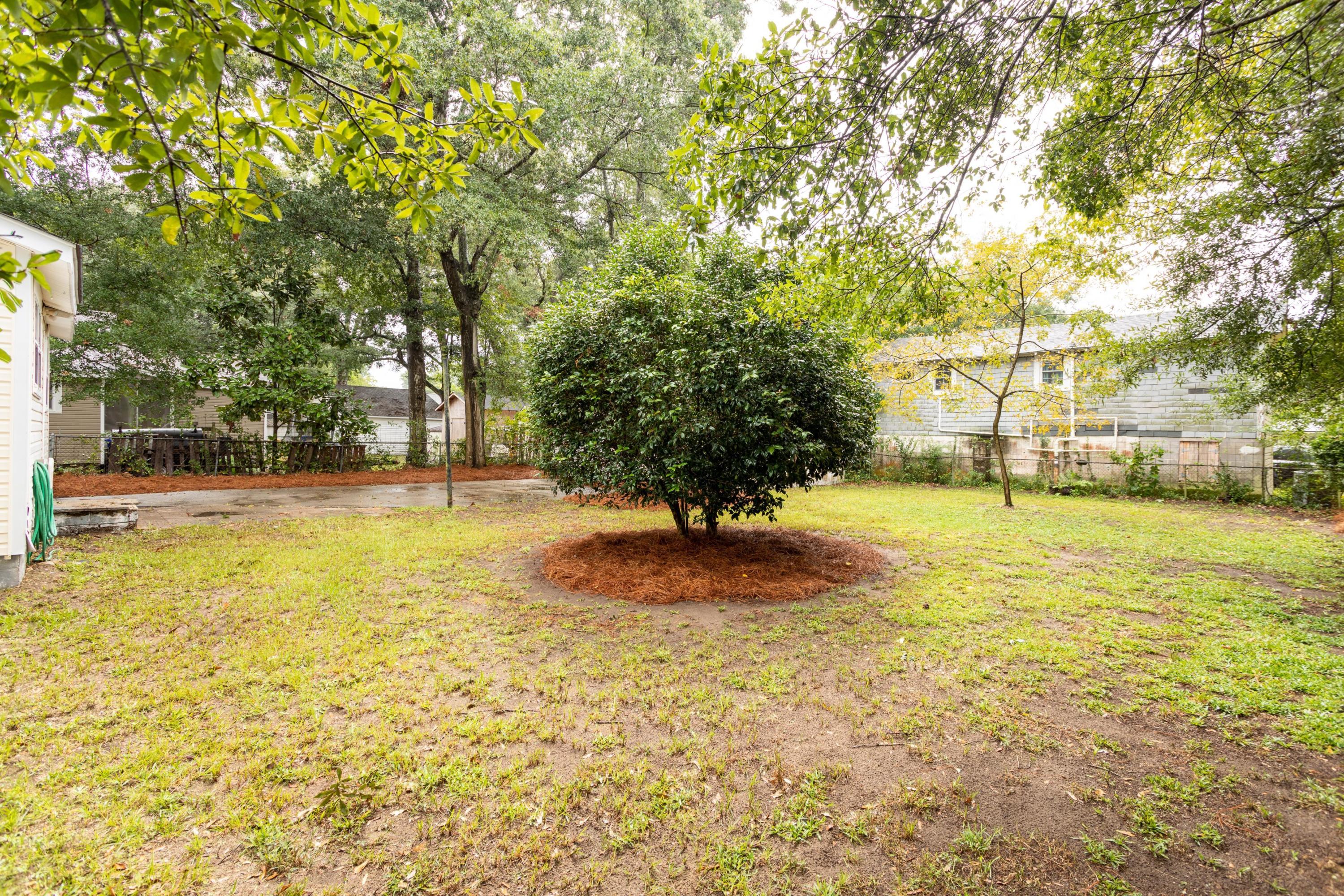 2175 Medway Road Charleston, SC 29412 - Photo 6 of 16 Coastalrephoto2175MedwayRoad-4