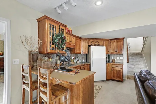 $535,000 | 18003 Rollins Drive, Smithville, MO 64089