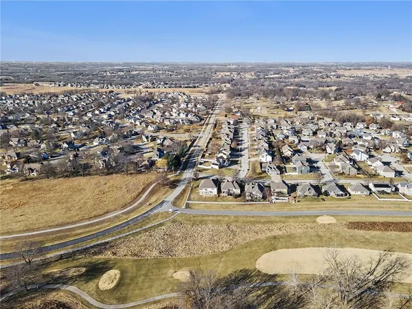 $479,000 | 18003 Rollins Drive, Smithville, MO 64089