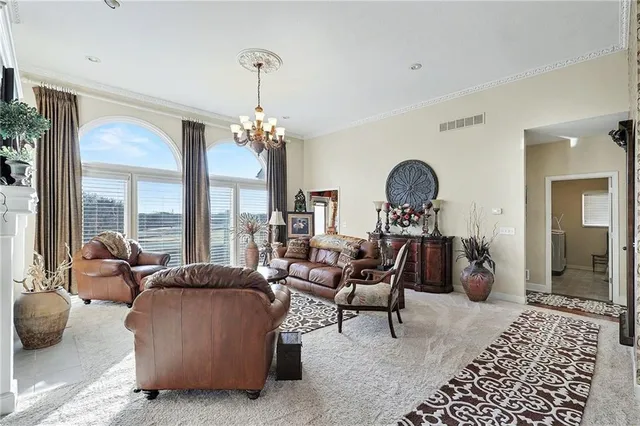 $535,000 | 18003 Rollins Drive, Smithville, MO 64089