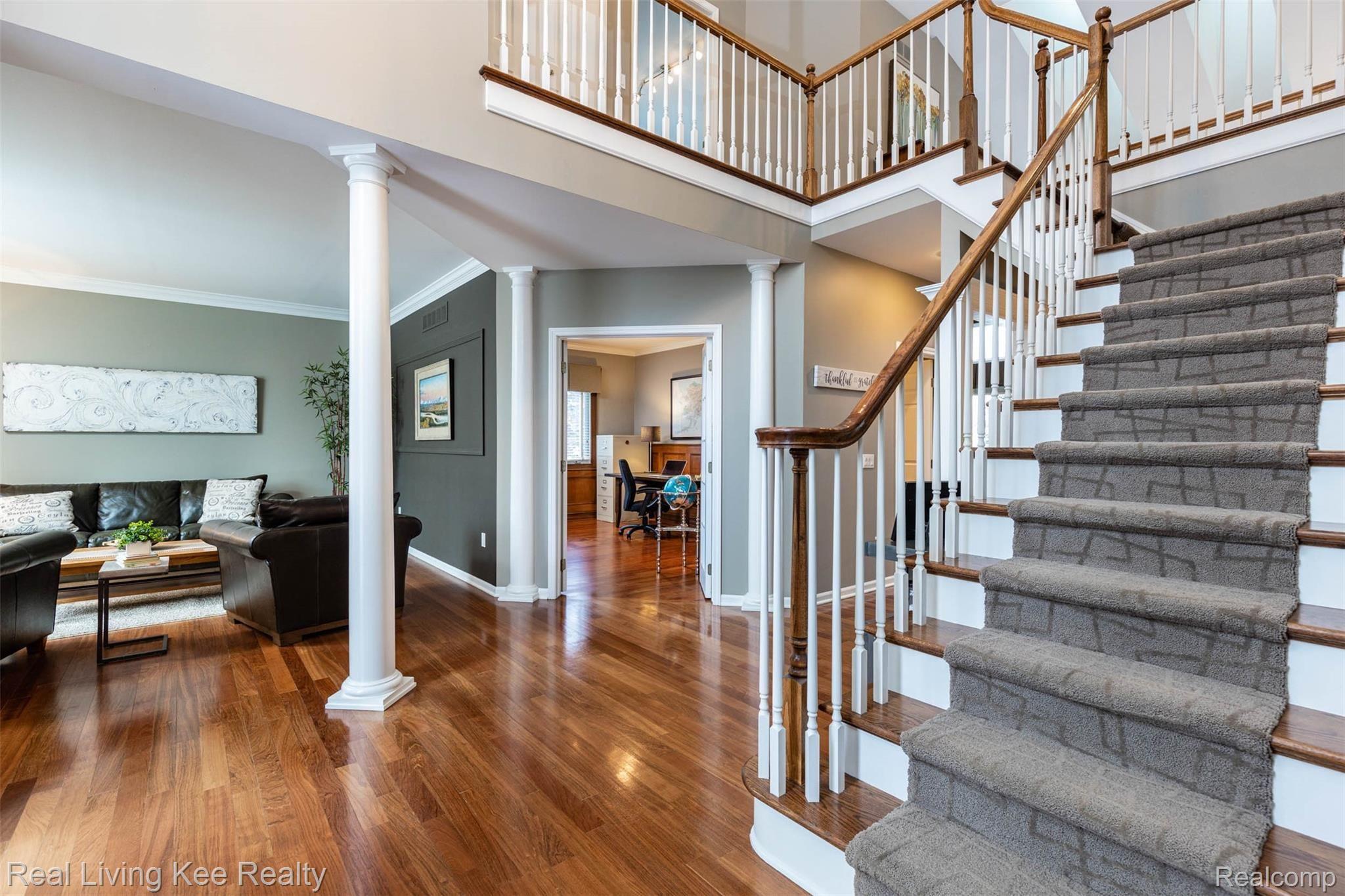 4055 Plum Lane Rochester, MI 48306 - Photo 4 of 42 4055 Plum Ln-17.jpg