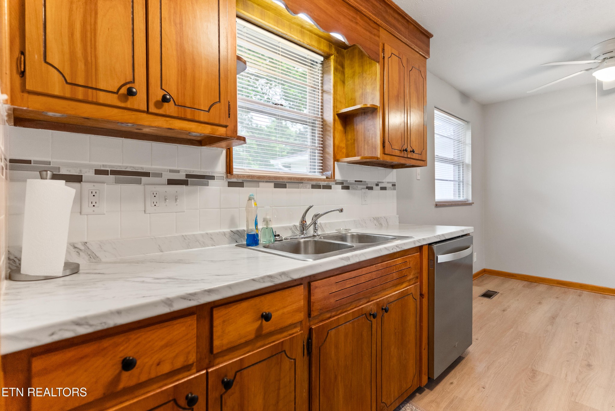 6112 Magazine Road Knoxville, TN 37920 - Photo 13 of 49 Gallery Image 13