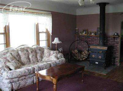 10282 Ray Road Gaines, MI 48436 - Photo 8 of 10 20396922-7.JPG