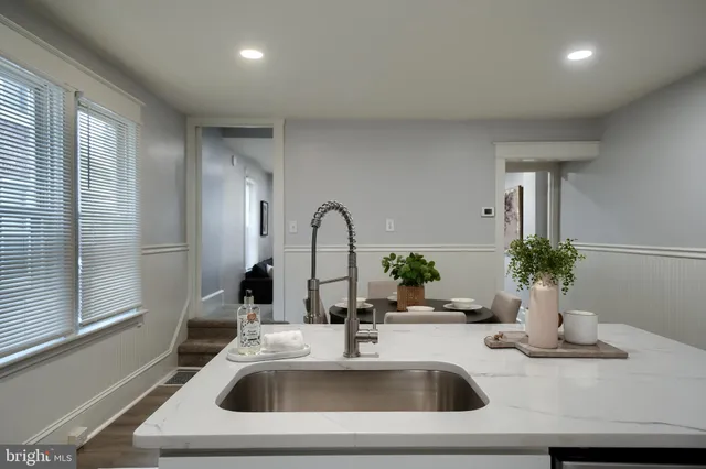 $264,500 | 346 Duke Street, Ephrata, PA 17522