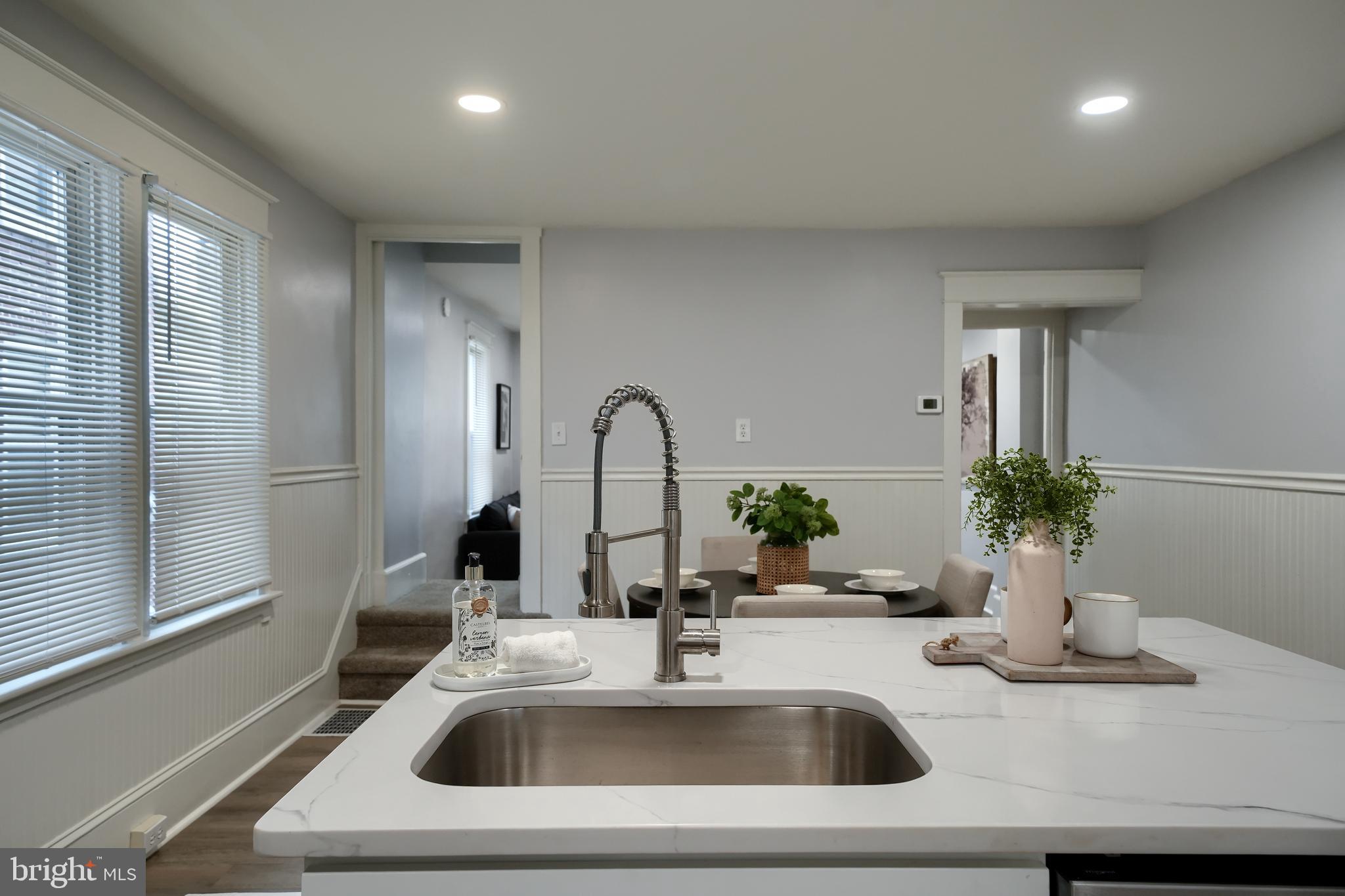 346 Duke Street Ephrata, PA 17522 - Photo 7 of 45