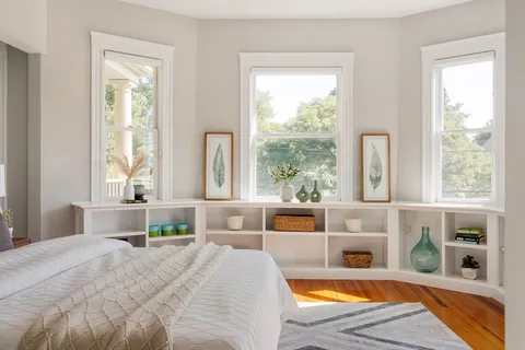 $875,000 | 98 Electric Avenue, Unit 2, Somerville, MA 02144