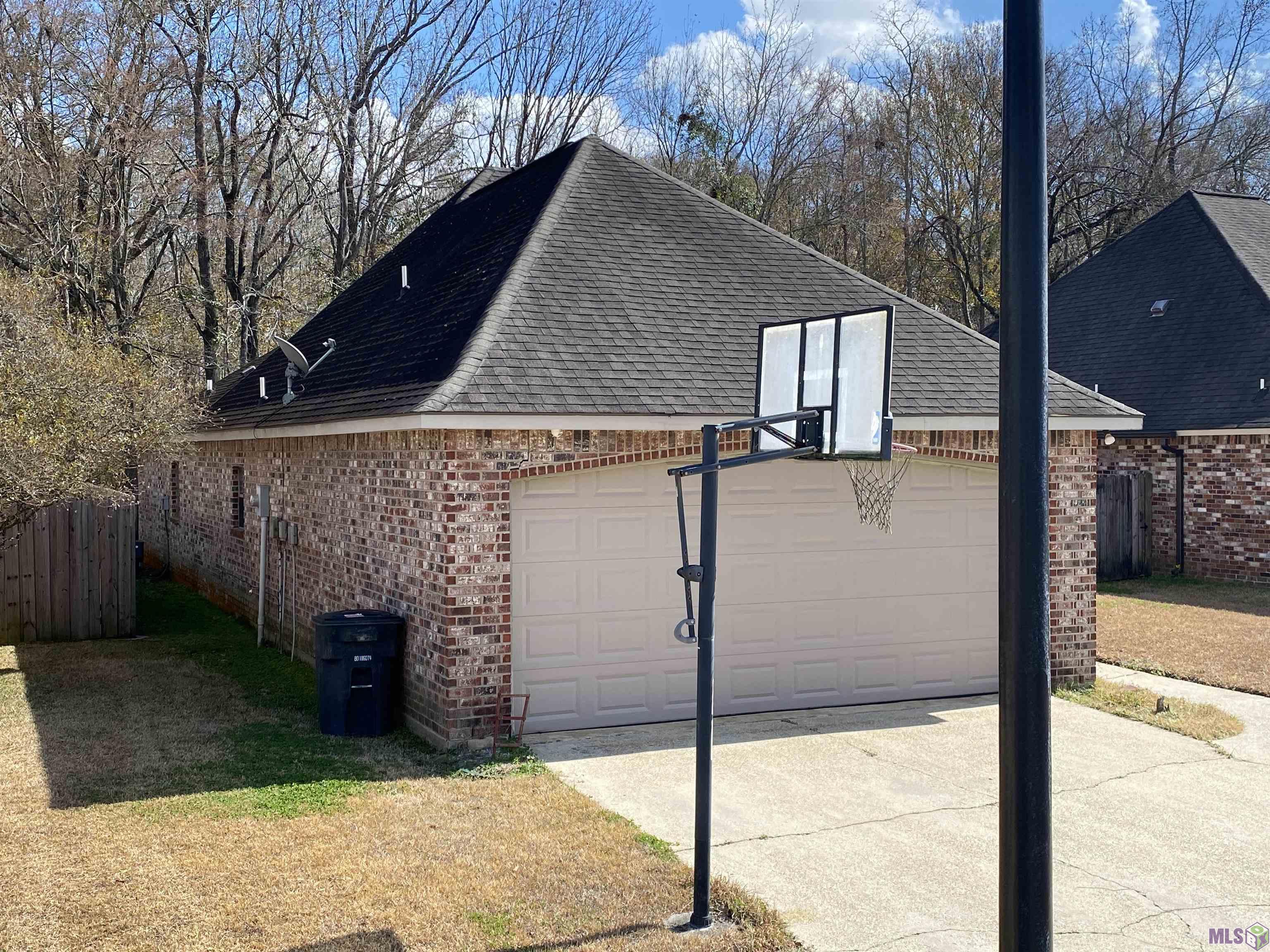 6129 Ridge Way Avenue Baton Rouge, LA 70817 - Photo 2 of 23