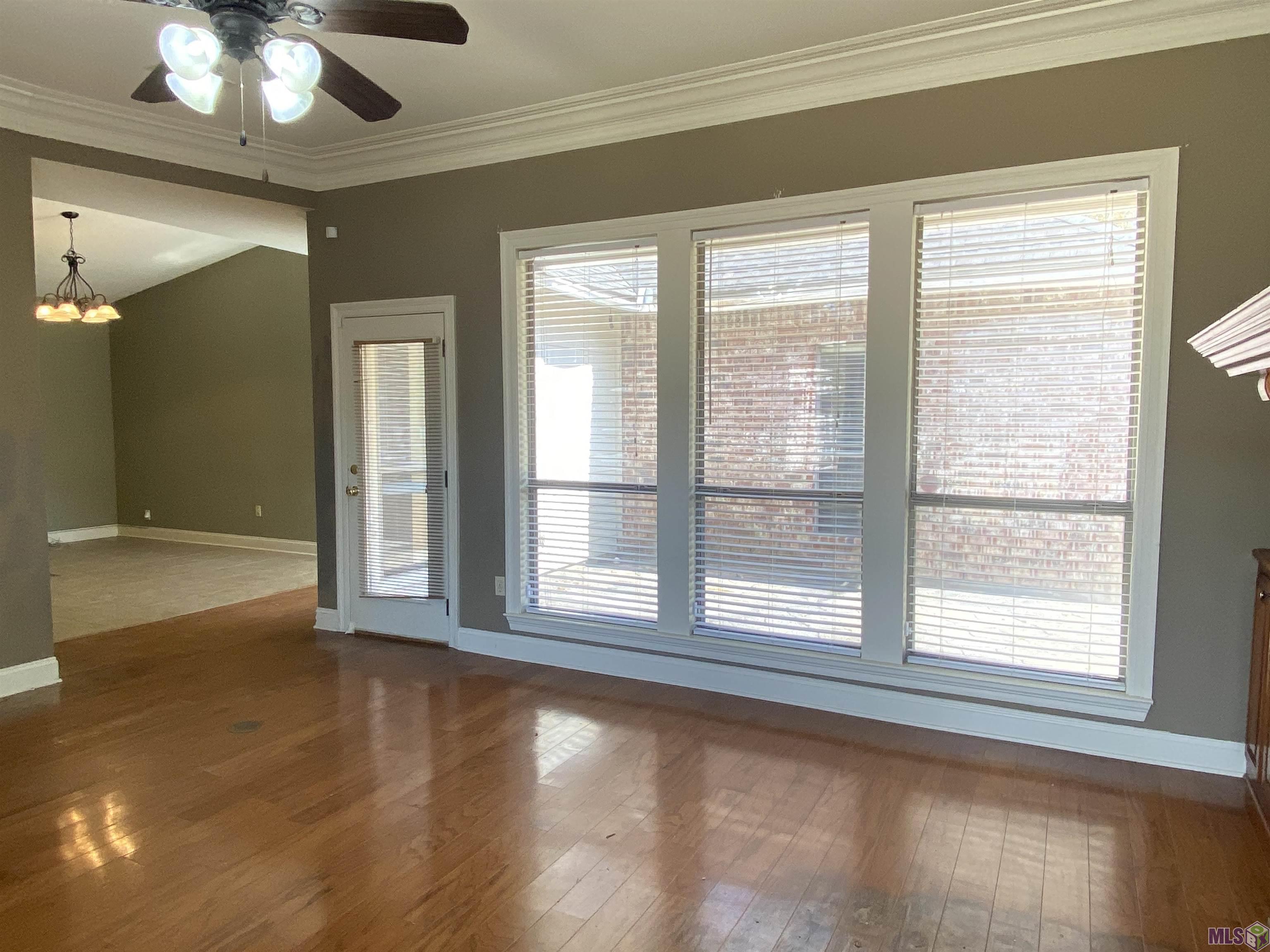 6129 Ridge Way Avenue Baton Rouge, LA 70817 - Photo 4 of 23