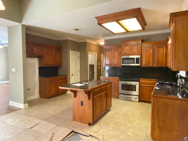 $220,100 | 6129 Ridge Way Avenue, Baton Rouge, LA 70817