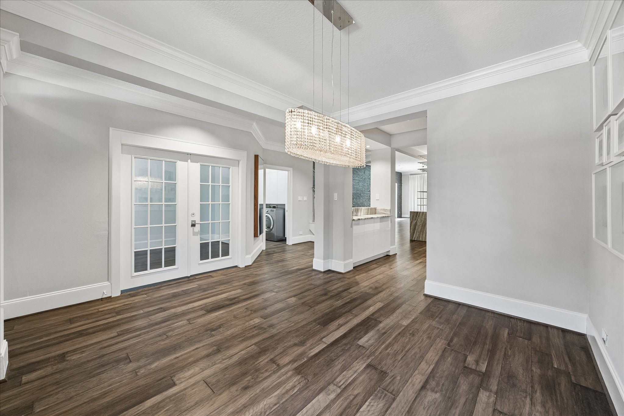 14855 Perthshire Road Houston, TX 77079 - Photo 11 of 43