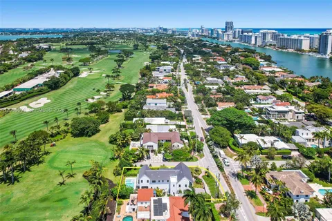 $6,995,000 | 5262 La Gorce Drive, Miami Beach, FL 33140