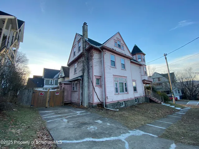 $239,000 | 848 Quincy Avenue, Scranton, PA 18510