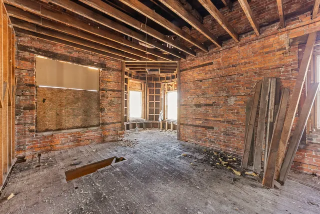 a view of under construction room