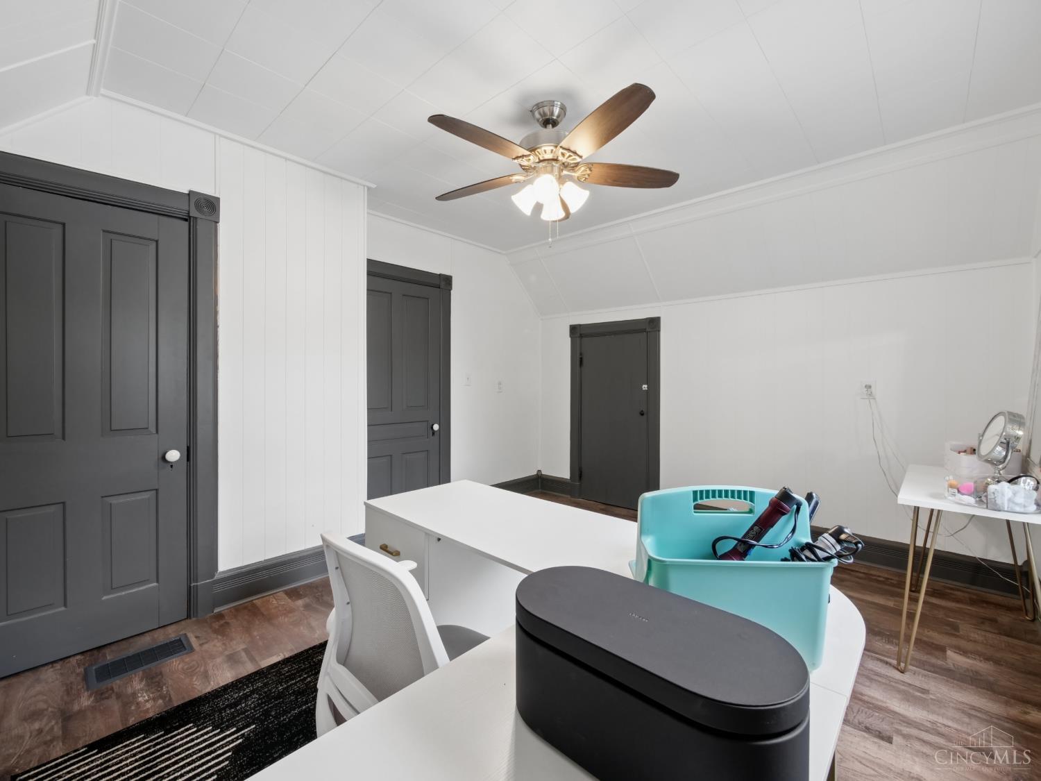 110 South Main Street Hamilton, OH 45011 - Photo 26 of 40