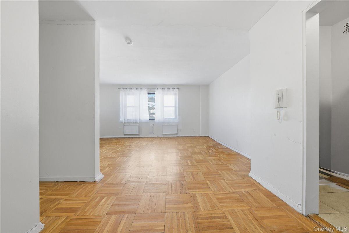 266 Pelham Road, Unit 4E New Rochelle, NY 10805 - Photo 13 of 29