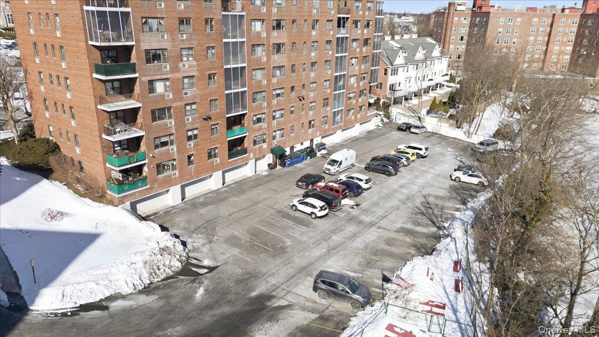 266 Pelham Road, Unit 4E New Rochelle, NY 10805 - Photo 26 of 29