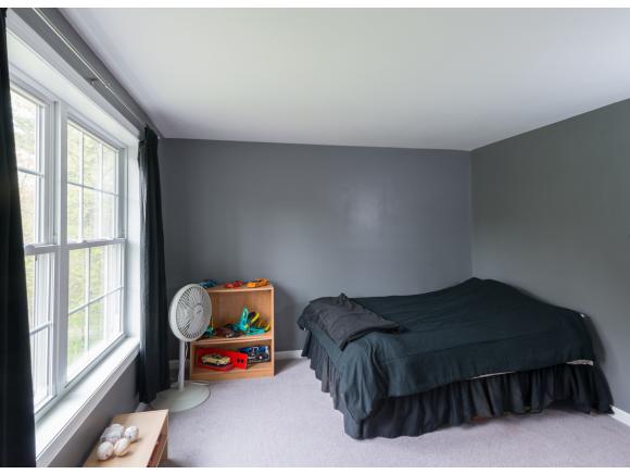28 Lawrence Corner Road Pelham, NH 03076 - Photo 14 of 21