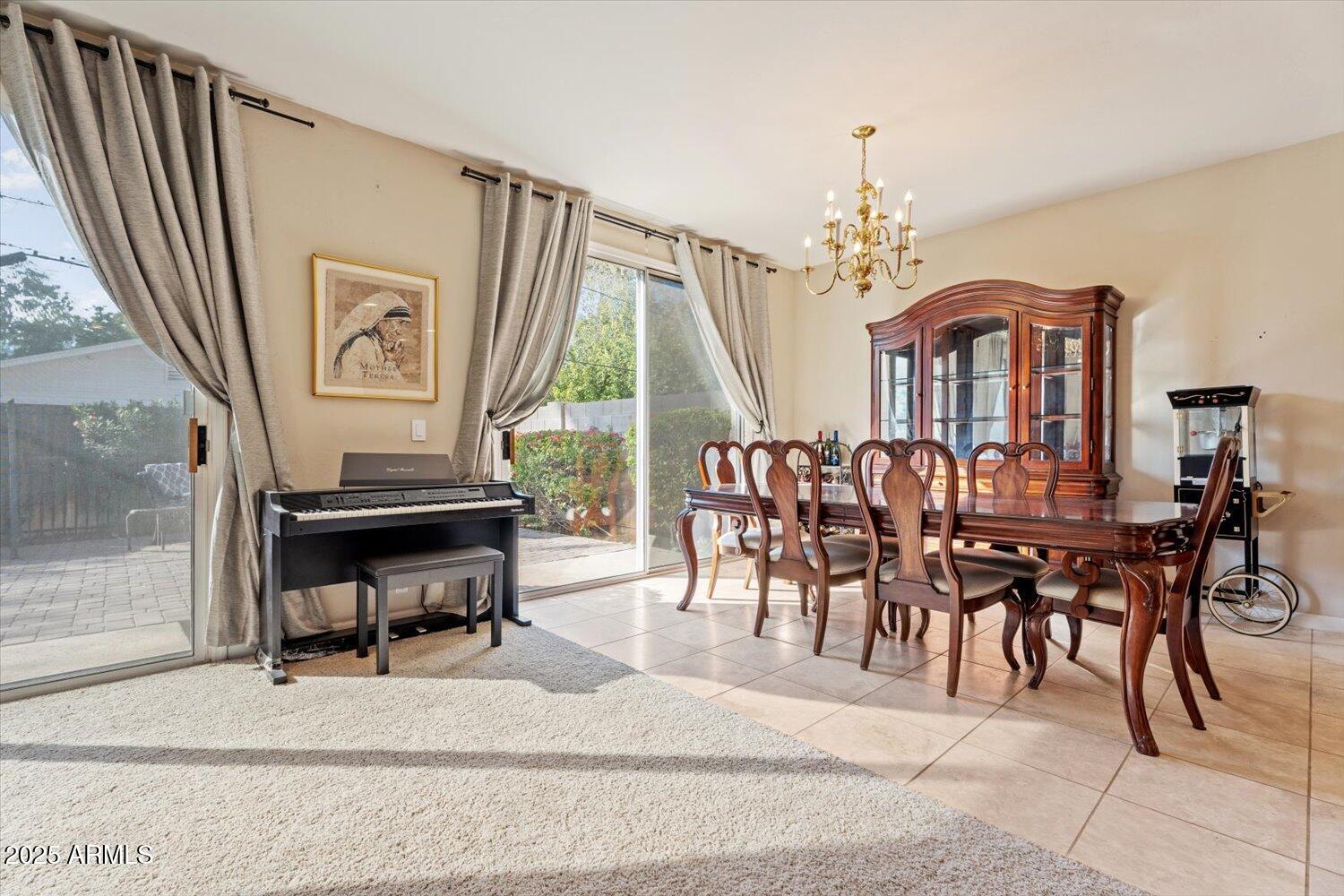 6002 North 5th Place Phoenix, AZ 85014 - Photo 8 of 26 dining room