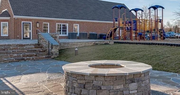 534 Calvert Way Aberdeen, MD 21001 - Photo 26 of 26 a view of a house with backyard and porch