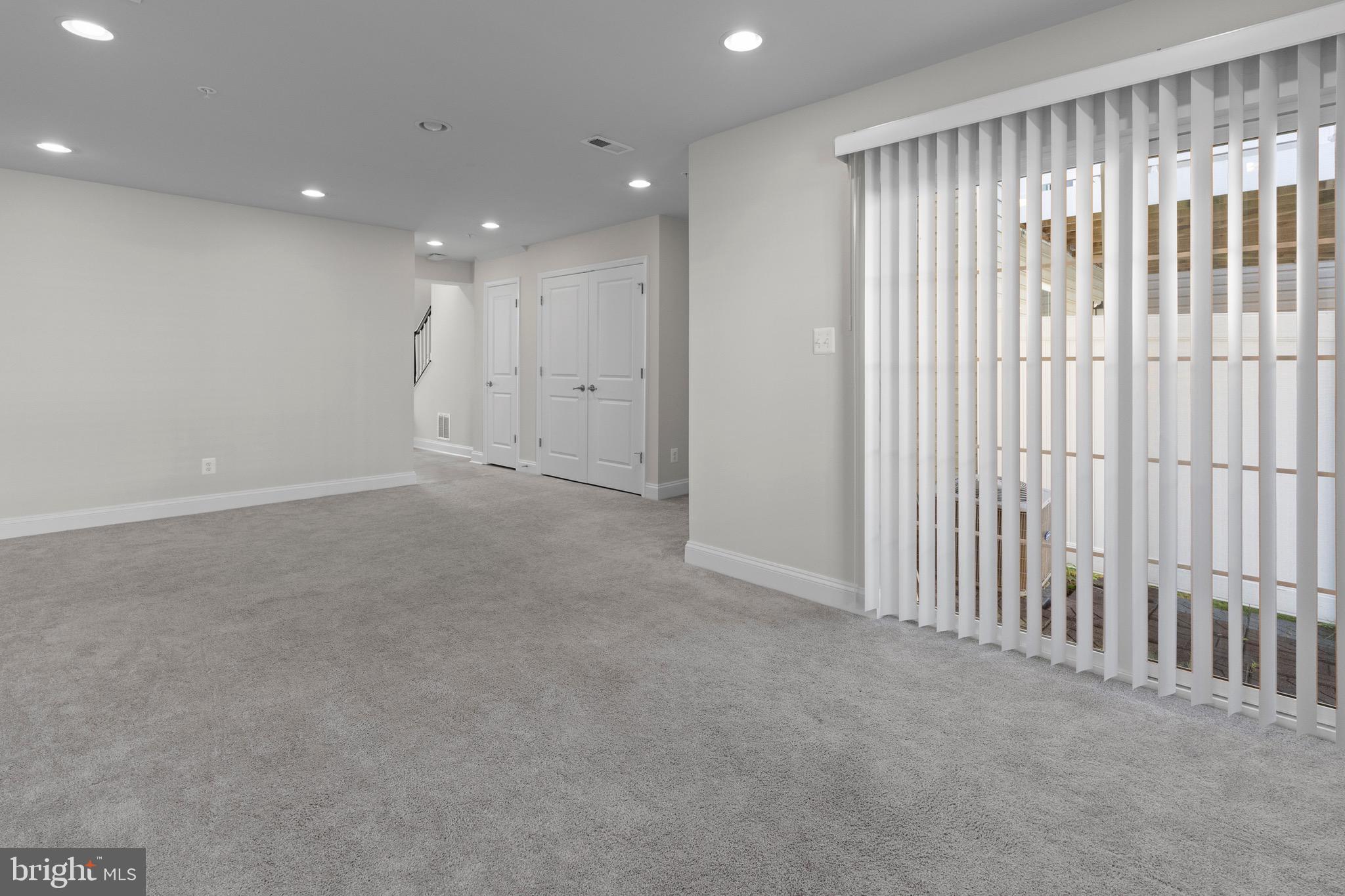 534 Calvert Way Aberdeen, MD 21001 - Photo 3 of 26 a view of an empty room with a window