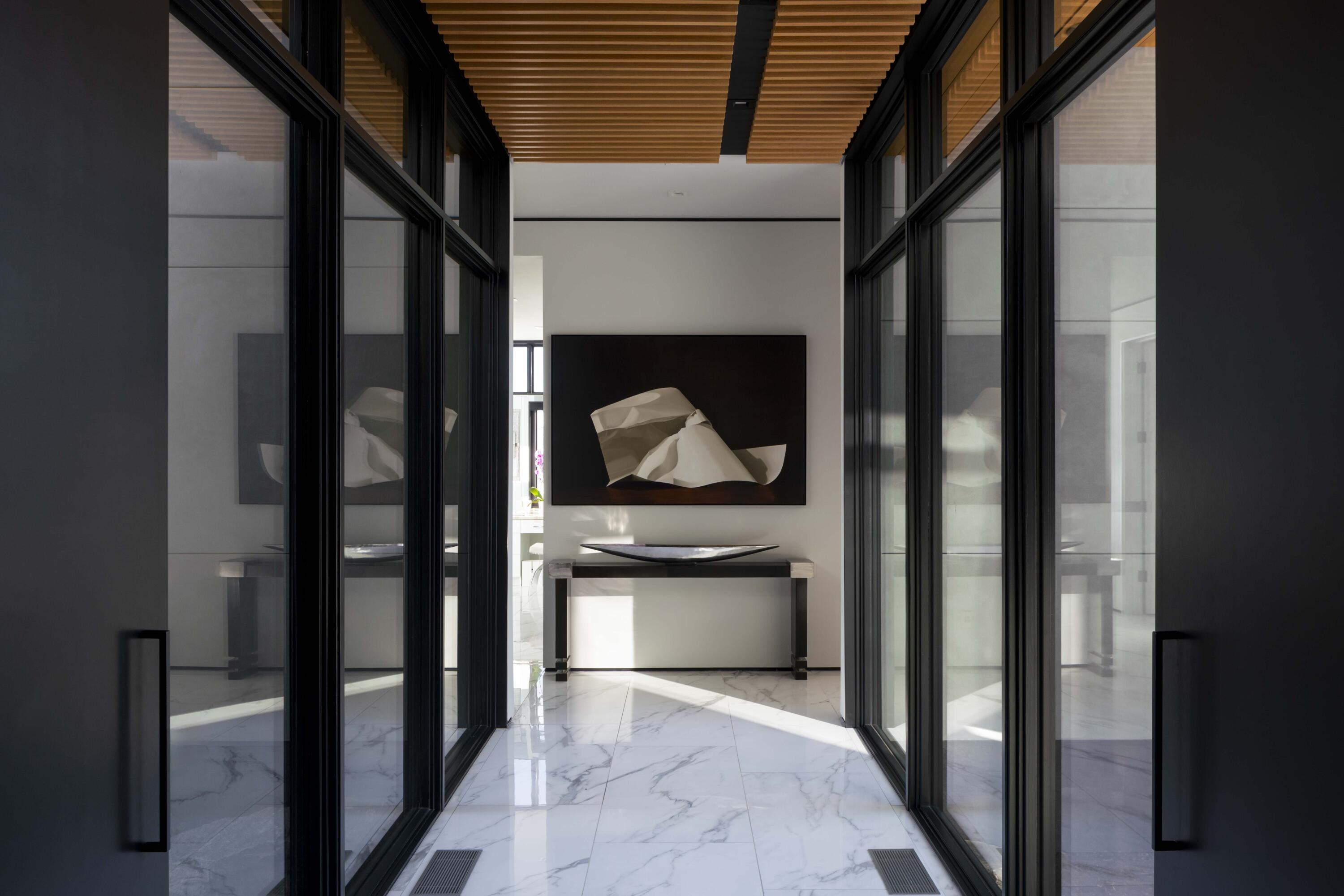 1 Monarch Lane Sun Valley, ID 83353 - Photo 36 of 55 Hallway to Primary