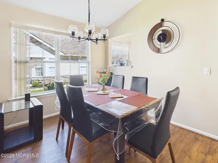 $399,999 | 2666 Meadow Lake Drive, Toms River, NJ 08755