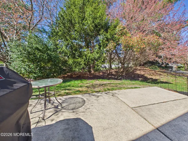 $399,999 | 2666 Meadow Lake Drive, Toms River, NJ 08755