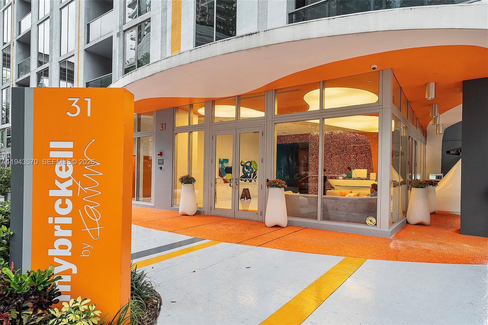 31 Southeast 6th Street, Unit 2008 Miami, FL 33131 - Photo 17 of 21 a view of an entrance door of a building