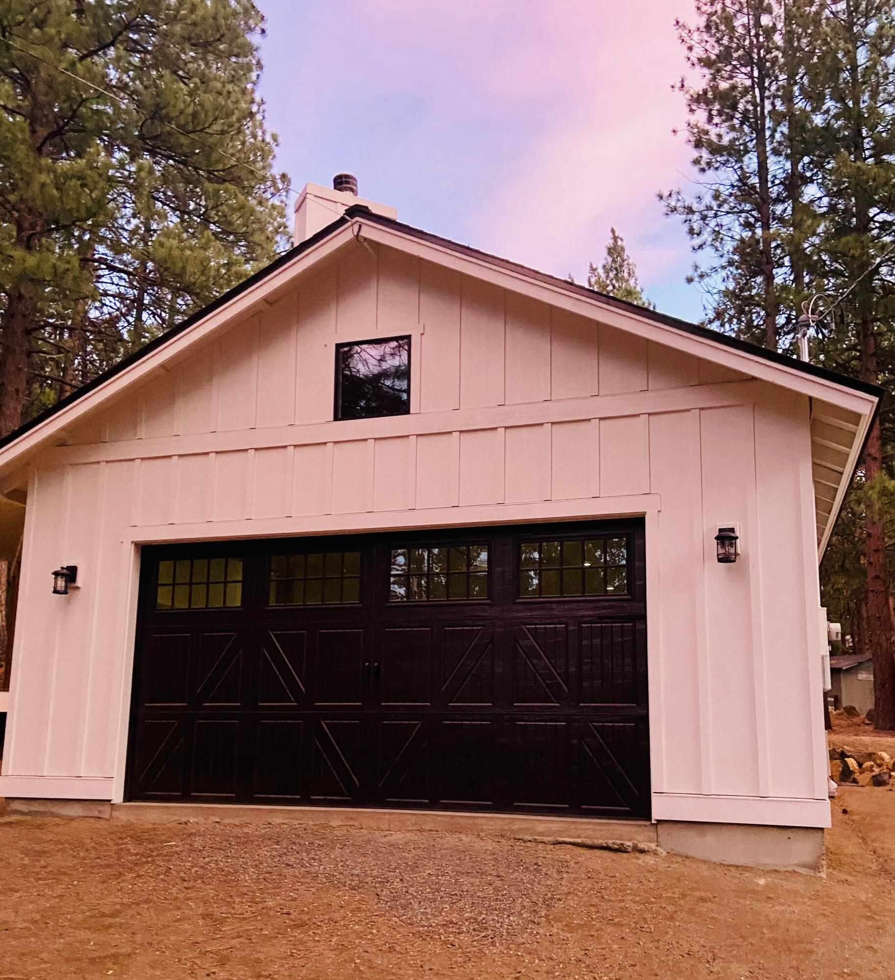 60309 Zuni Road Bend, OR 97702 - Photo 10 of 34 IMG-7857