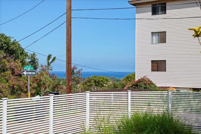 $999,999 | 209 Muliwai Drive, Wailuku, HI 96793