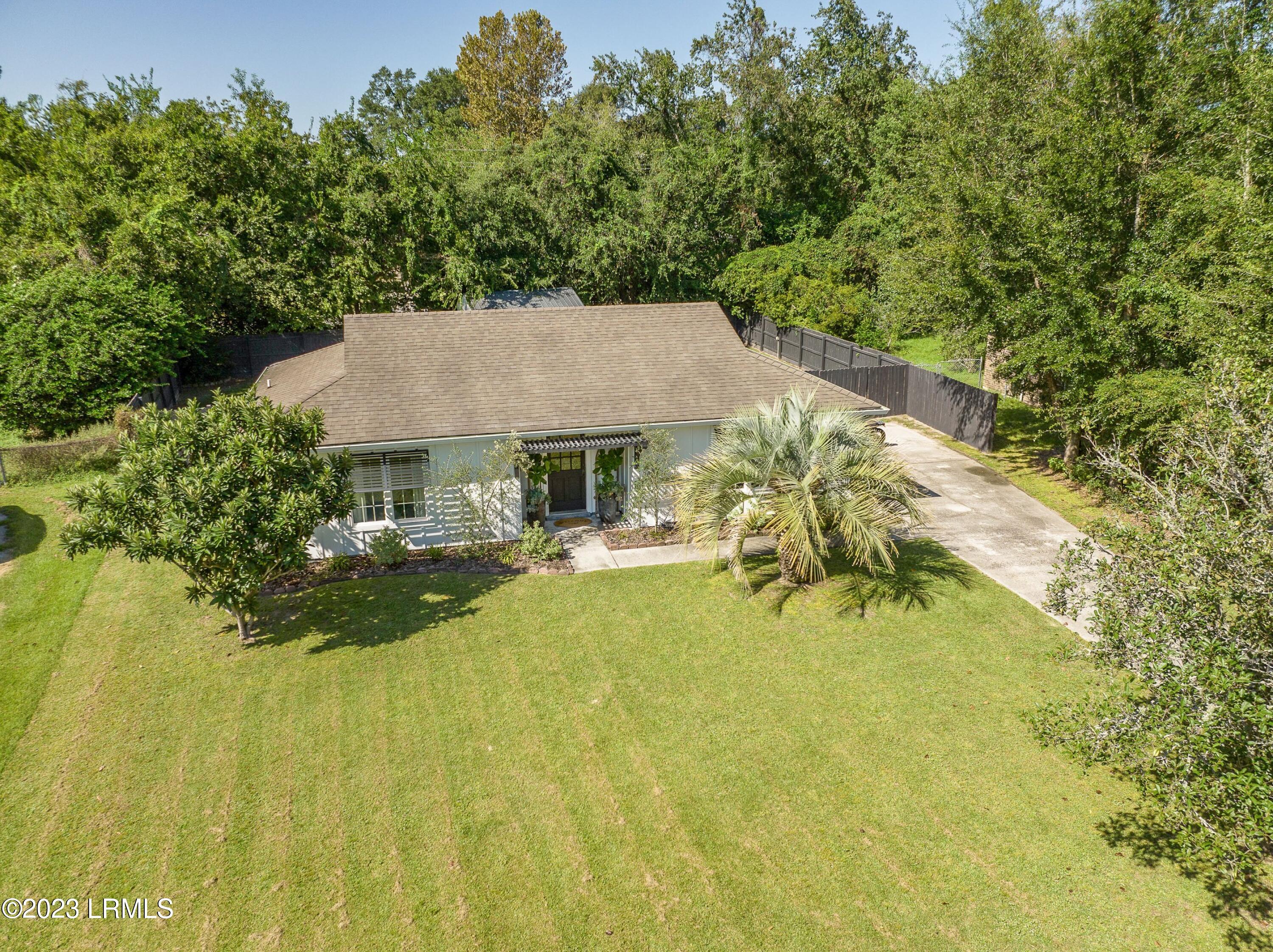 6 Quail Ridge Circle South Beaufort, SC 29906 - Photo 9 of 47 DJI_0498-105-1.jpg-SMALL