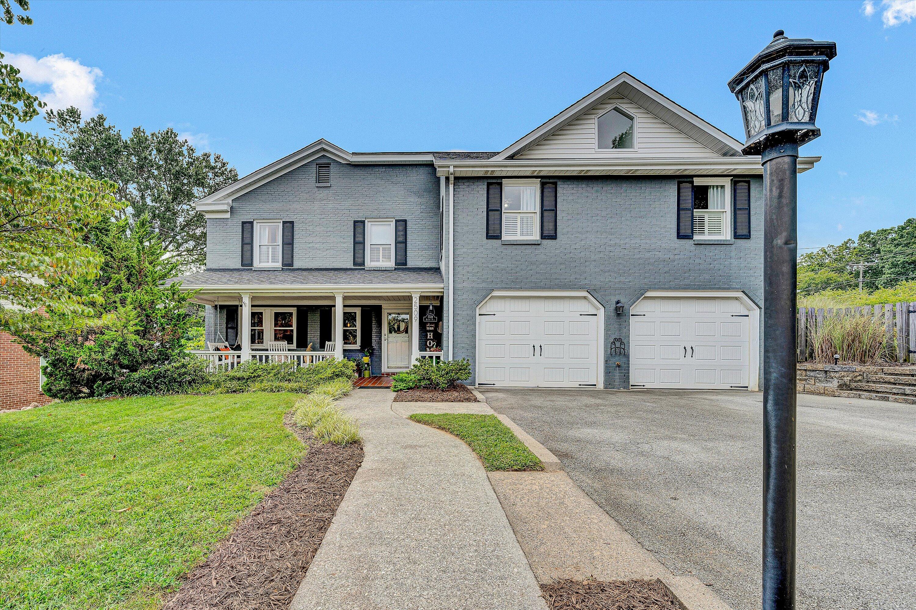 2509 Barham Road Southwest Roanoke, VA 24015 - Photo 1 of 44 01-VM-00109