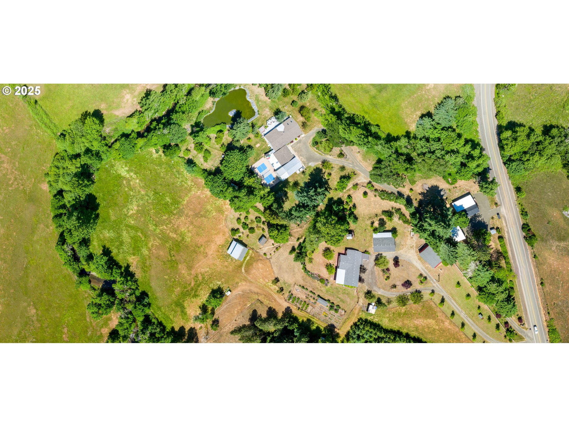 982 Reston Road Roseburg, OR 97471 - Photo 45 of 45 a view of a garden