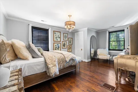 $1,999,000 | 5400 Hillsboro Pike, Nashville, TN 37215