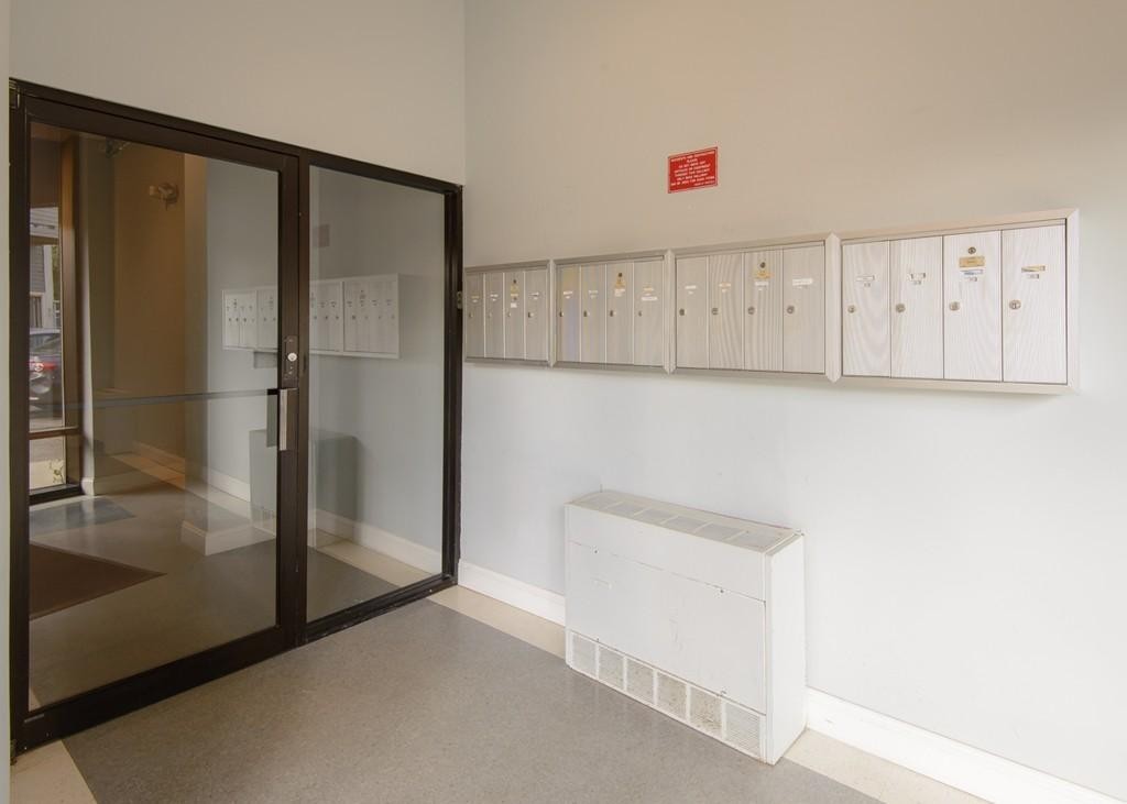 348 Rantoul Street, Unit 301 Beverly, MA 01915 - Photo 2 of 18 Gallery Image 2